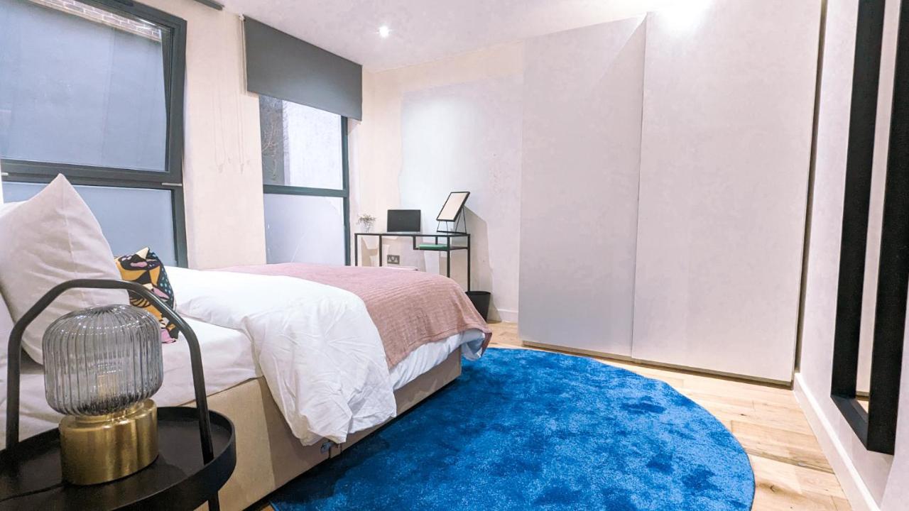 Spacious Apartment In Trendy Hackney ลอนดอน ภายนอก รูปภาพ